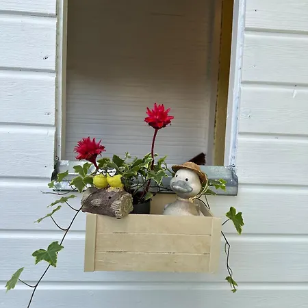 Nest & Rest Garden With Free Parking 3*