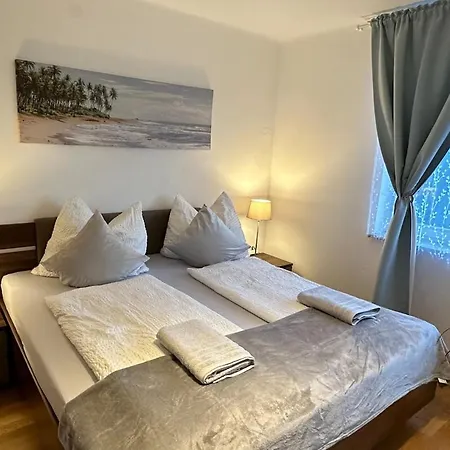 Nest & Rest Garden With Free Parking