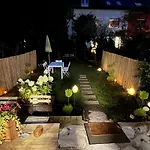 Nest & Rest Garden With Free Parking Pensjonat Salzburg