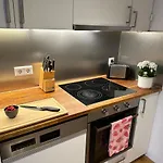Nest & Rest Garden With Free Parking Salzburg