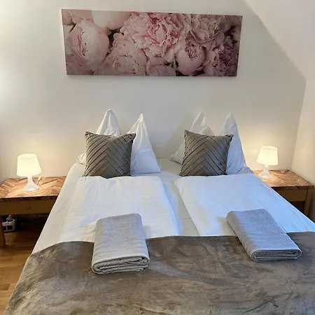 Nest & Rest Garden With Free Parking Gasthof