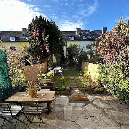 Nest & Rest Garden With Free Parking Solnohrad