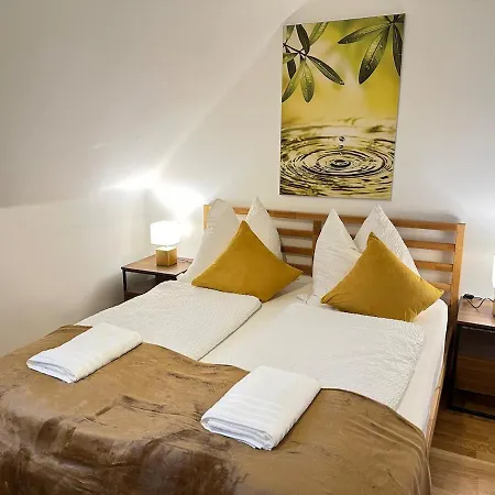 Nest & Rest Garden With Free Parking *