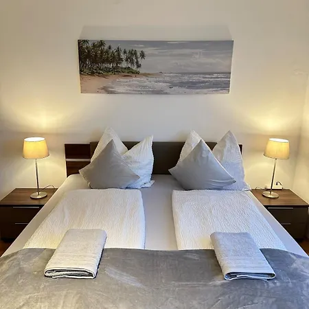 Nest & Rest Garden With Free Parking *