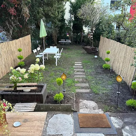 Nest & Rest Garden With Free Parking Guest house Salzburg